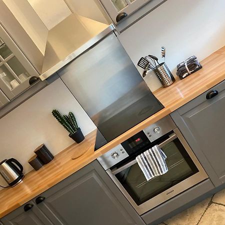 Appartement Cosy Et Moderne, Proche Cite Des Papes Avignon Exterior photo